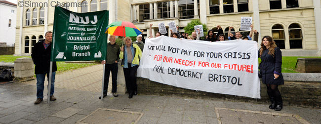 NUJ Bristol Branch stands in solidarity with members of the Bristol Greek community supporting staff of the Greek public service broadcaster ERT. (Photo ©Simon Chapman)